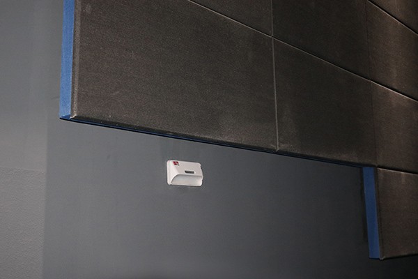 集中控制智能疏散系統的智能化故障排查與修復？