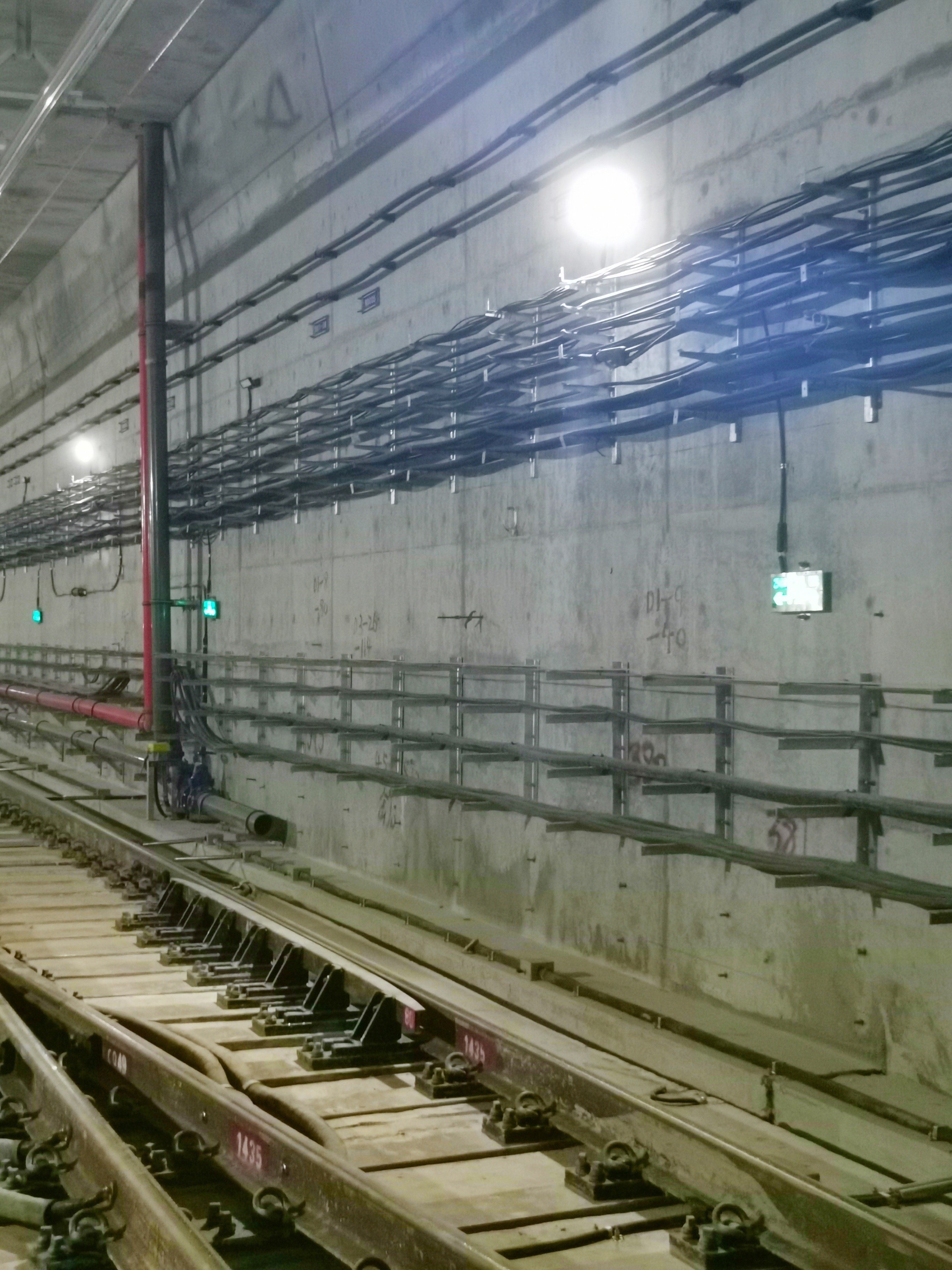 消防應急照明與疏散指示系統在高層建筑的應用