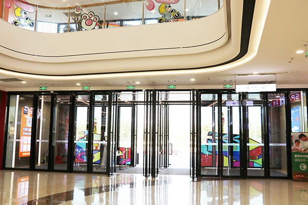 消防智能疏散系統是否支持應急照明功能？